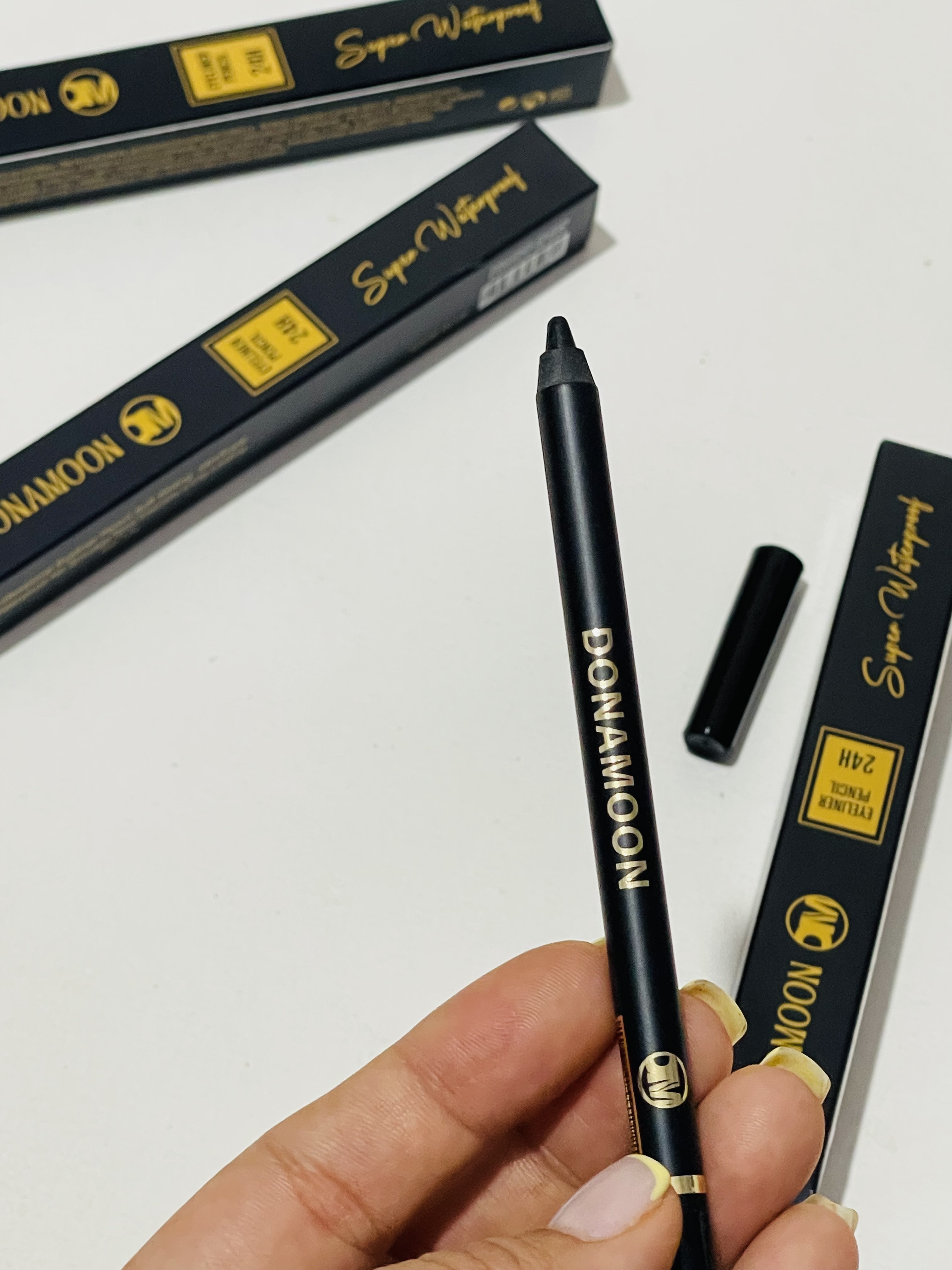 مداد چشم donamoon uk  کربن بلک اصلی