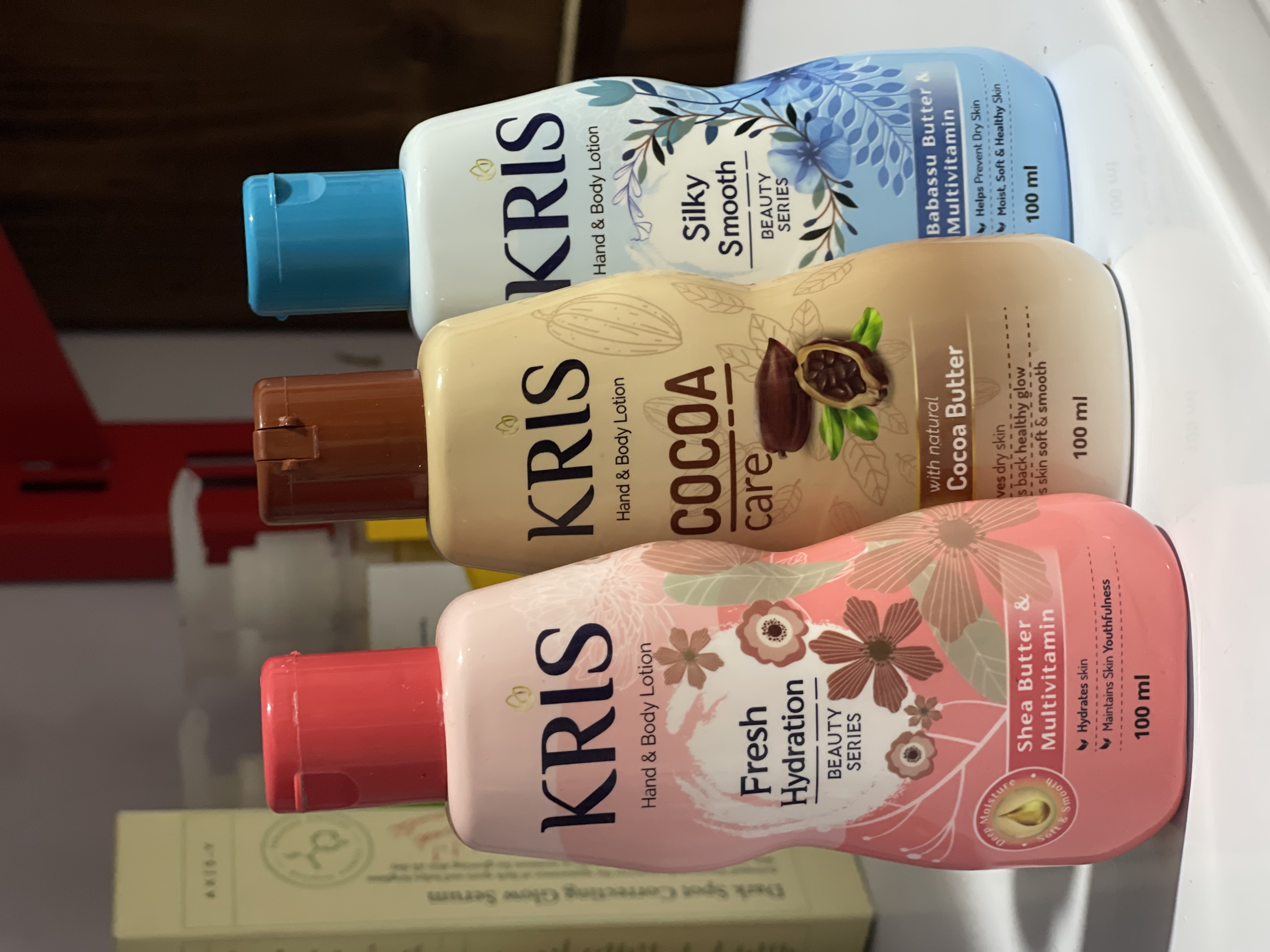 لوسیون بدن و صورت کریس اصلی ۱۰۰ میل Kris beauty series