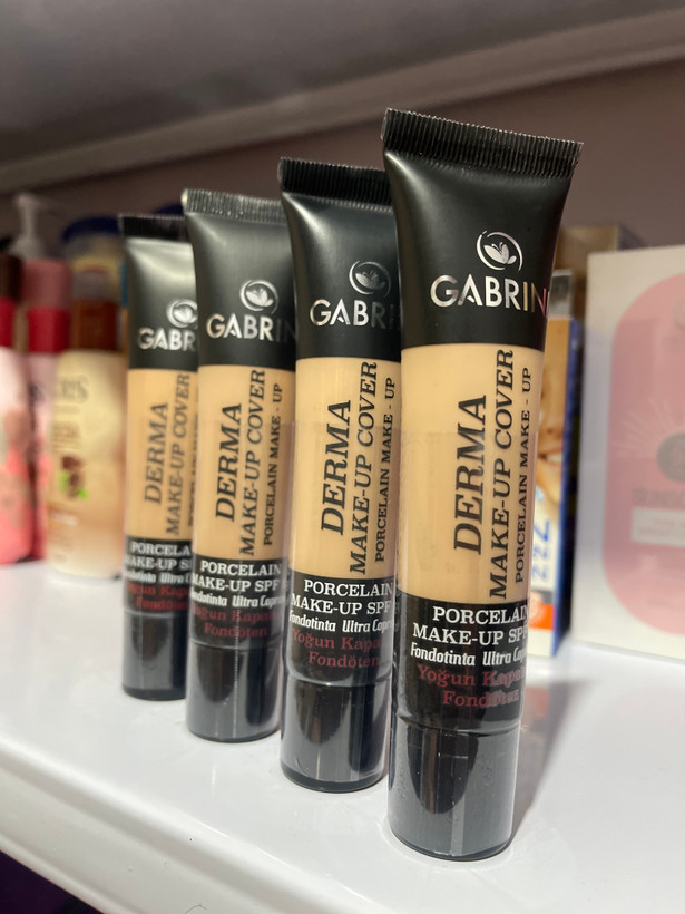 کرم پودر مایع مدل Derma گابری